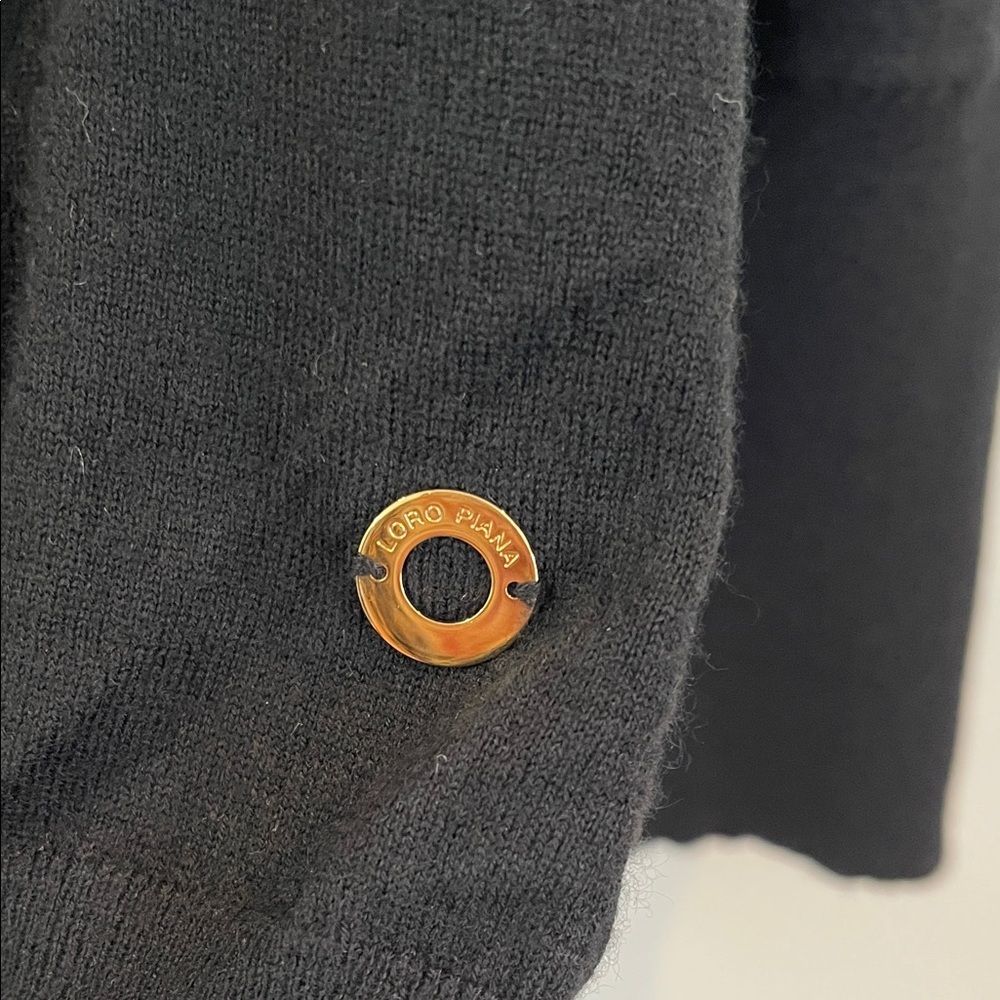 LORO PIANA 100% Cashmere Long V-neck Cardigan Black size 48 fits Medium to Large - Picture 3 of 8